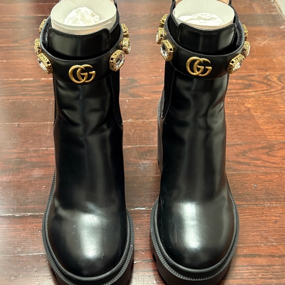 GUCCI BOOTS - Picture 1 of 8